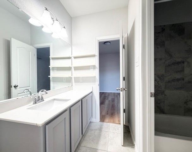 5609 Meritage Street - Photo Thumbnail 17