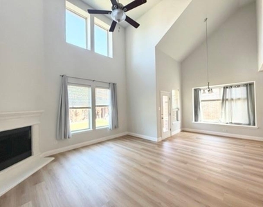 5609 Meritage Street - Photo Thumbnail 9