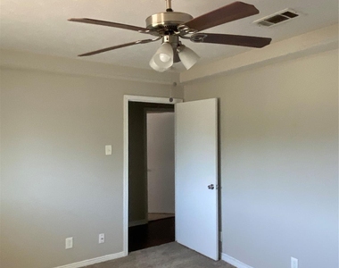 6541 Rock Canyon Trail - Photo Thumbnail 11