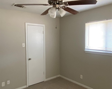 6541 Rock Canyon Trail - Photo Thumbnail 9