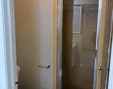 806 Phillips Drive - Photo Thumbnail 22