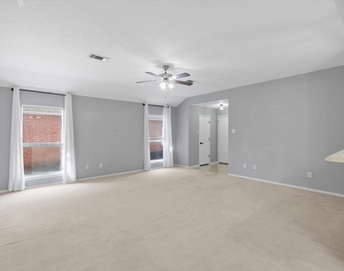 616 Renaissance Place - Photo Thumbnail 5