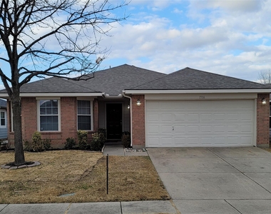 1706 Willow Way - Photo Thumbnail 1