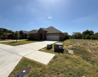 3025 Timber Ridge Drive - Photo Thumbnail 1