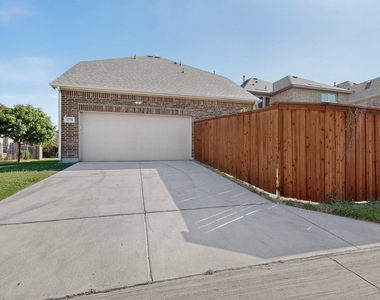 12779 Friar Street - Photo Thumbnail 39