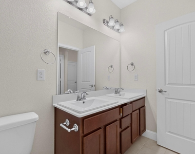 12779 Friar Street - Photo Thumbnail 27