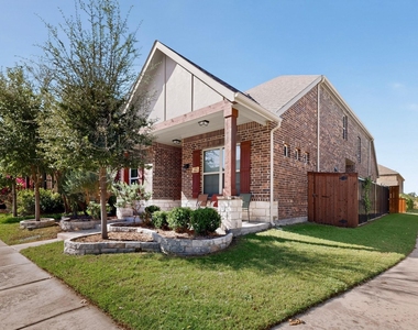 12779 Friar Street - Photo Thumbnail 1