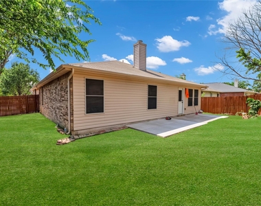 5132 Bedfordshire Drive - Photo Thumbnail 18