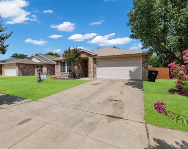5132 Bedfordshire Drive - Photo Thumbnail 1