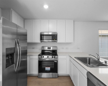 615 Kinglet Lane - Photo Thumbnail 7