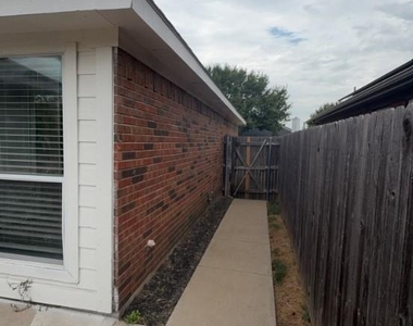10504 Aransas Drive - Photo Thumbnail 23
