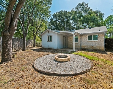 2305 Harvard Drive - Photo Thumbnail 15