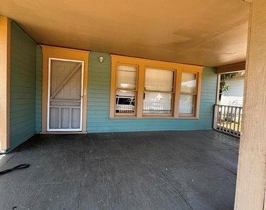 2025 Morrow Avenue - Photo Thumbnail 10
