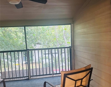 5815 Phoenix Drive - Photo Thumbnail 4