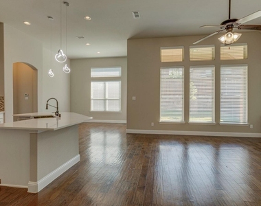 13788 El Toro Road - Photo Thumbnail 3