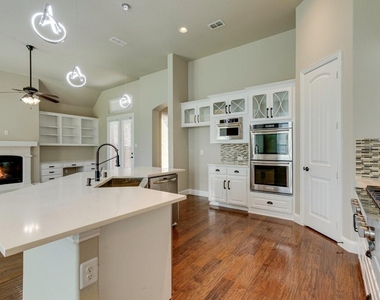 13788 El Toro Road - Photo Thumbnail 14