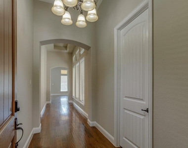 13788 El Toro Road - Photo Thumbnail 4