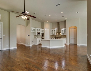 13788 El Toro Road - Photo Thumbnail 13