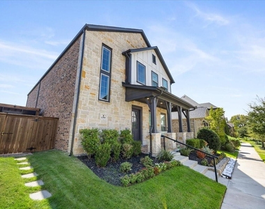 12905 Yale Court - Photo Thumbnail 1