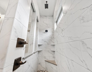 12905 Yale Court - Photo Thumbnail 15