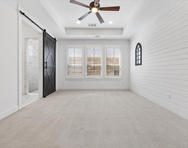 12905 Yale Court - Photo Thumbnail 9