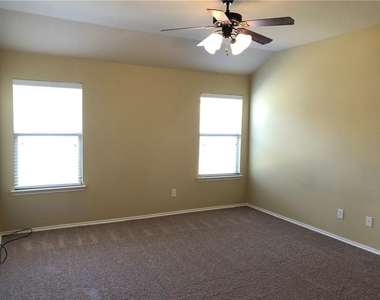 1104 Kaufman Road - Photo Thumbnail 6