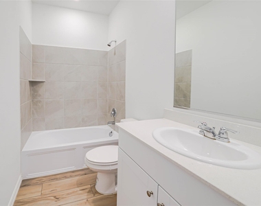 2116 O Keefe Court - Photo Thumbnail 12