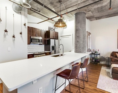 3110 Thomas Avenue - Photo Thumbnail 10