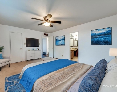 2209 Travis Drive - Photo Thumbnail 12