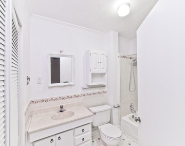 6020 Llano Avenue - Photo Thumbnail 14
