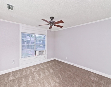 6020 Llano Avenue - Photo Thumbnail 12