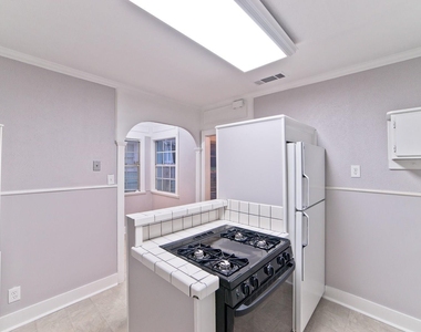 6020 Llano Avenue - Photo Thumbnail 7
