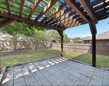 13241 Ridgepointe Road - Photo Thumbnail 23
