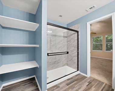 13241 Ridgepointe Road - Photo Thumbnail 16