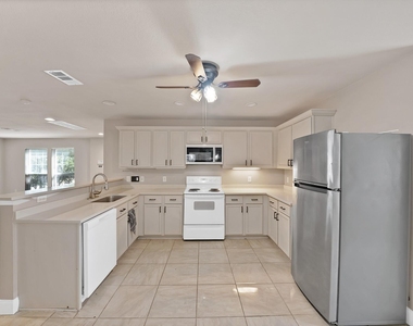 13241 Ridgepointe Road - Photo Thumbnail 8