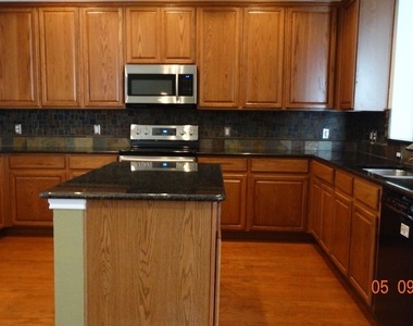 2681 Calmwater Drive - Photo Thumbnail 5