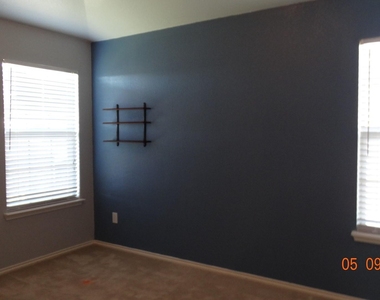2681 Calmwater Drive - Photo Thumbnail 25
