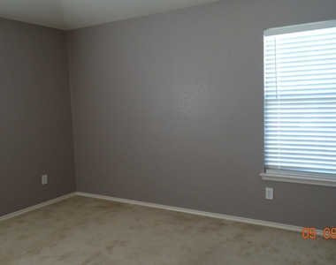 2681 Calmwater Drive - Photo Thumbnail 20