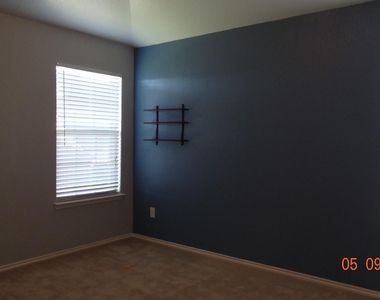 2681 Calmwater Drive - Photo Thumbnail 24