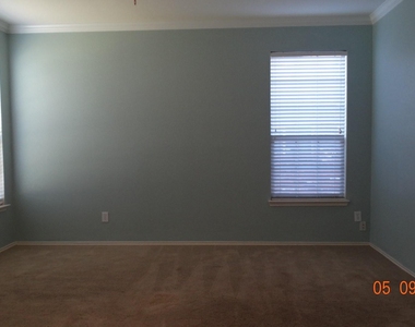 2681 Calmwater Drive - Photo Thumbnail 13
