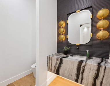 6231 Mccommas Boulevard - Photo Thumbnail 22
