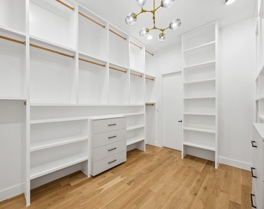 6231 Mccommas Boulevard - Photo Thumbnail 20
