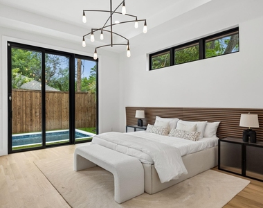 6231 Mccommas Boulevard - Photo Thumbnail 14