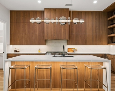 6231 Mccommas Boulevard - Photo Thumbnail 11