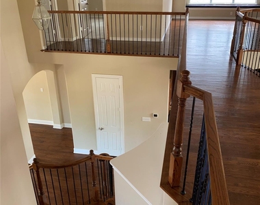 10045 Bluewater Terrace - Photo Thumbnail 13