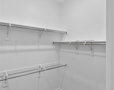 309 Sugarmaple Lane - Photo Thumbnail 15