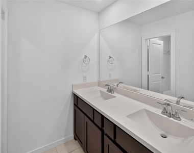 309 Sugarmaple Lane - Photo Thumbnail 19