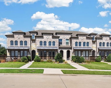 309 Sugarmaple Lane - Photo Thumbnail 1