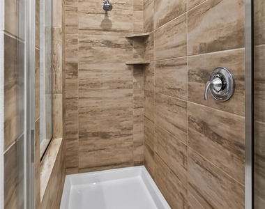 309 Sugarmaple Lane - Photo Thumbnail 14