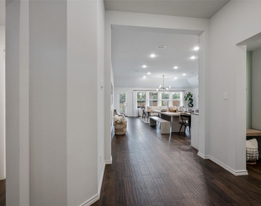 3802 Dogwood Road - Photo Thumbnail 3